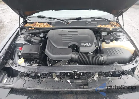 2017 Dodge Challenger Gt z USA, uszkodzony, nr VIN 2C3CDZGG0HH610601